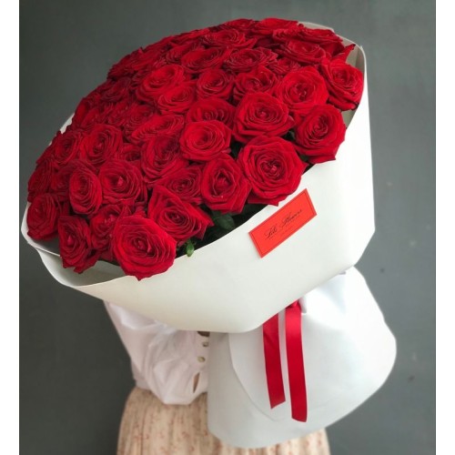 Купить на заказ Букет из 51 красной розы с доставкой в Семее